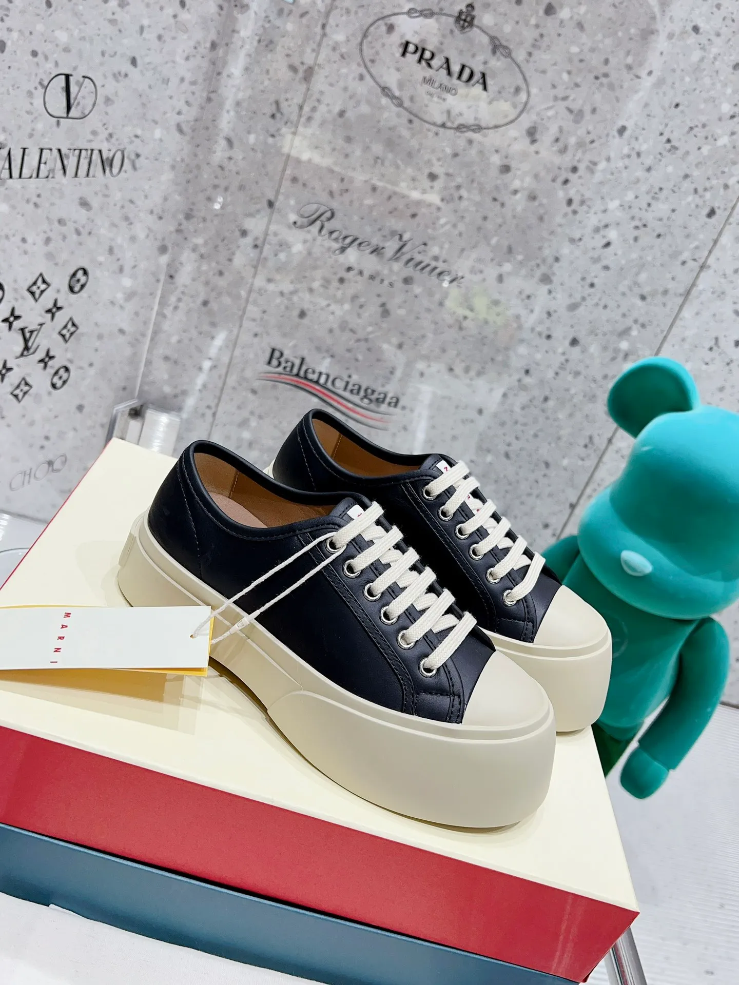 👟👟Ex-factory price 480👟👟 marni big-toe shoes, the latest version, with chip version! New version of outsole, new color, so all colors are in stock!